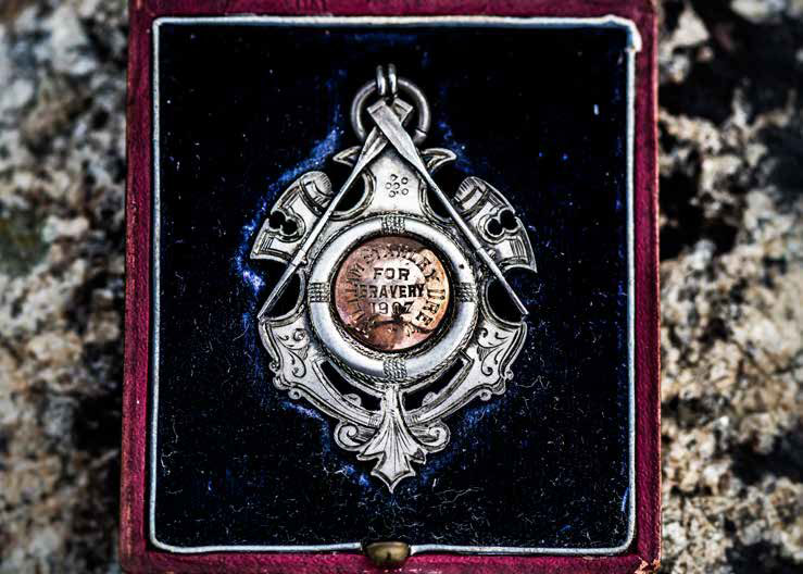 Mouse Rescue Medal History – Mousehole Harbour Authority